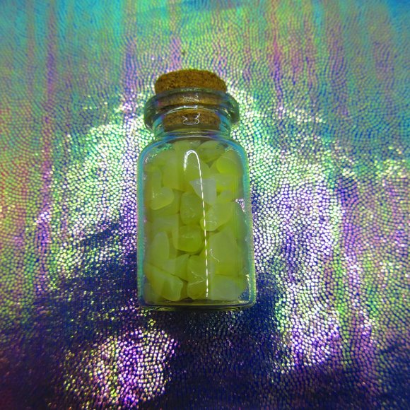Yellow Opal Gemstone Chips In A Bottle Embellishments Natural Semi Precious - Picture 3 of 3